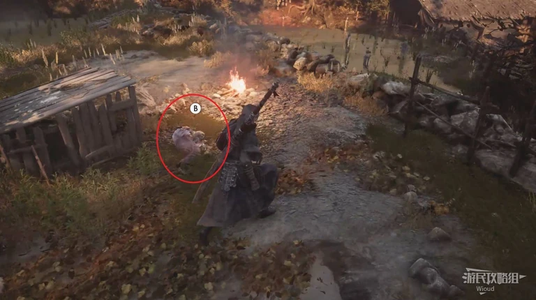 The Chinese guide marks the body near the bonfire and the interaction prompt.